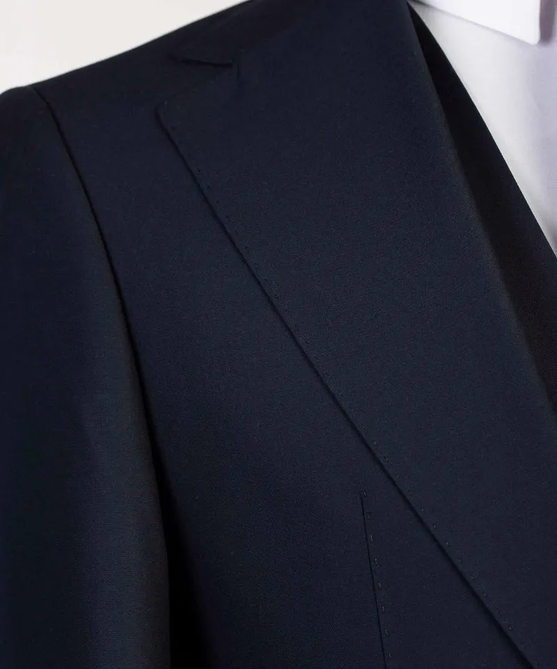 Dark Navy Blue Business Suit