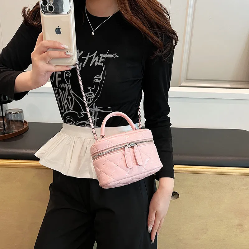 Diamond Embroidery Thread Small Bag for Women This Year Popular Western Style All-Matching Box Bag Fashion Trending Chain Messenger Bag Wholesale