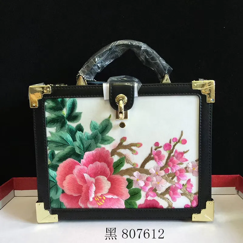 Fashionable hand su embroidery oxen leather bag retro antique box handbag female shoulderbag