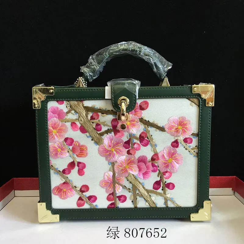 Fashionable hand su embroidery oxen leather bag retro antique box handbag female shoulderbag