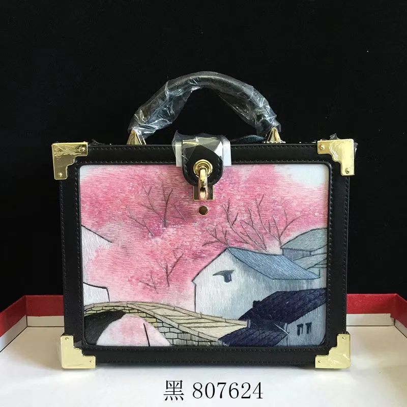 Fashionable hand su embroidery oxen leather bag retro antique box handbag female shoulderbag