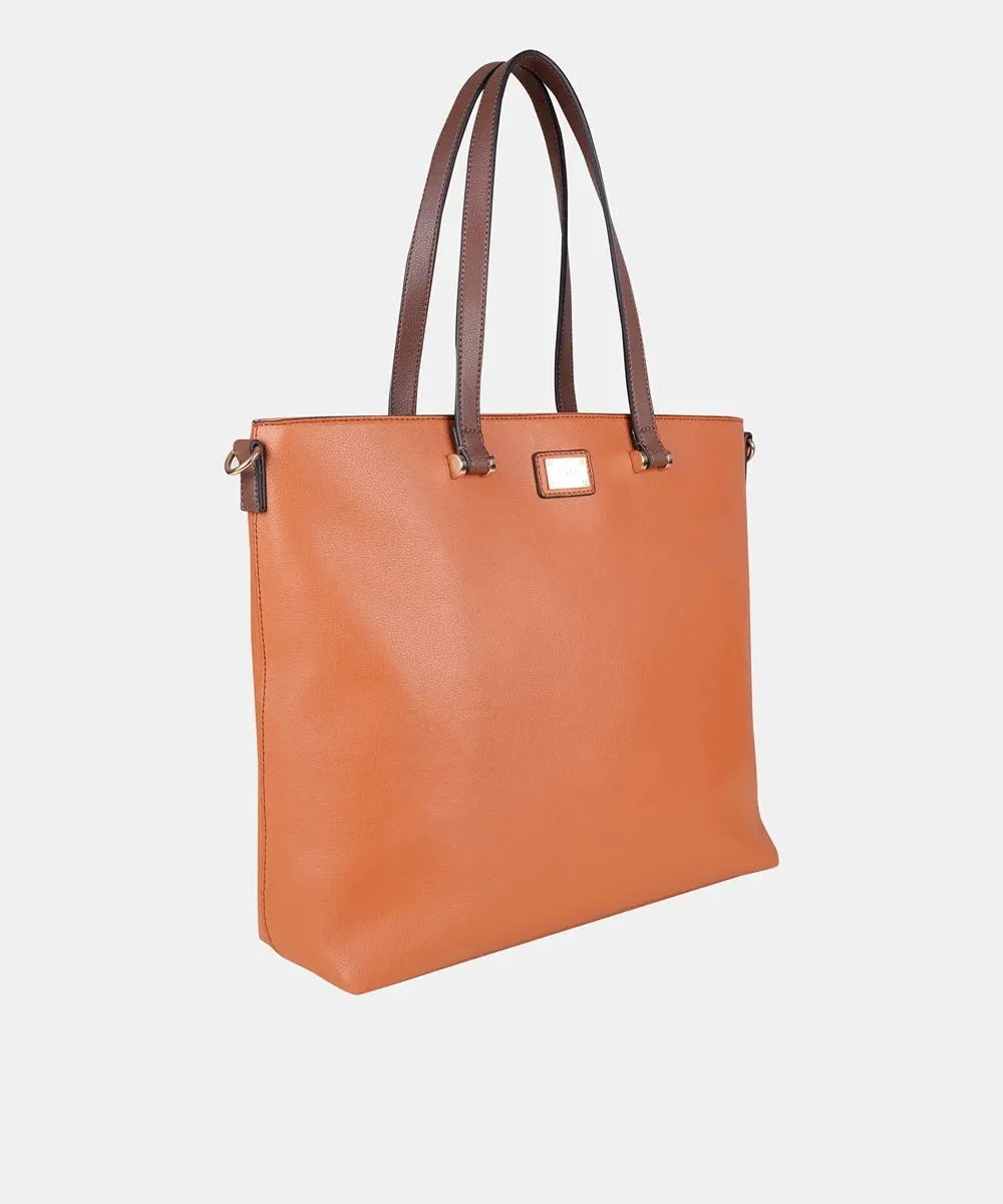 Leena Tote